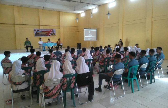 Warga Sibolga Masih Memiliki Kesadaran Politik yang Rendah, Upaya Memotivasi Generasi Muda Pemula atau Pelajar Sosialisasi Politik